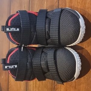 10c boys lebron soldier 11